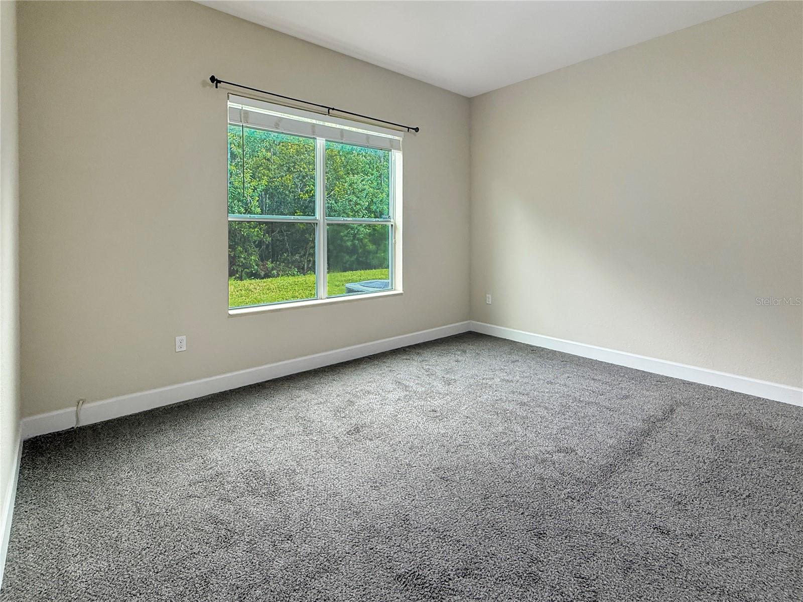 Image 22 of 38 For 2864 Eastham Lane