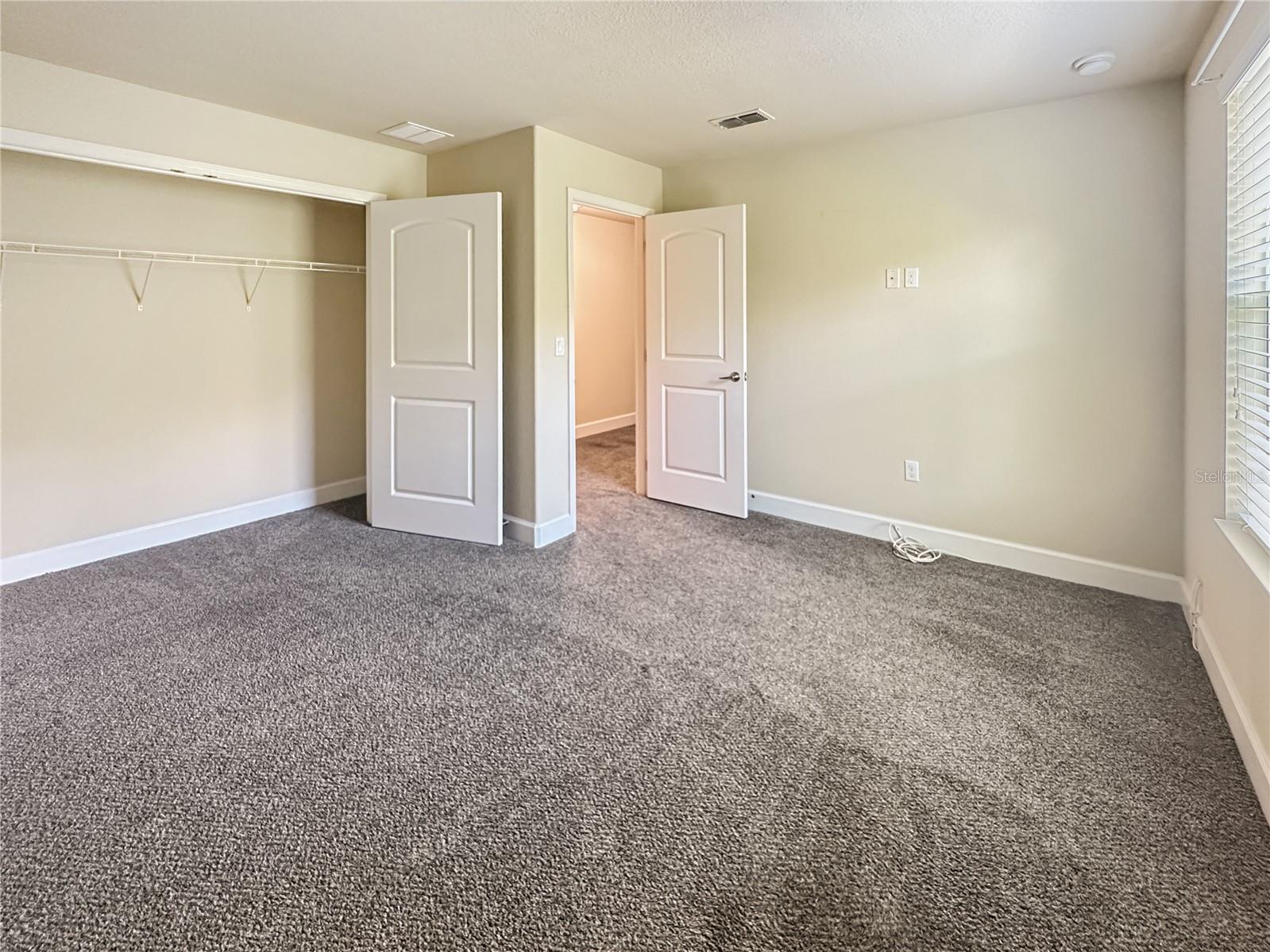 Image 23 of 38 For 2864 Eastham Lane