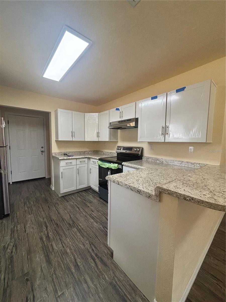 Image 13 of 66 For 127 Jamison Avenue