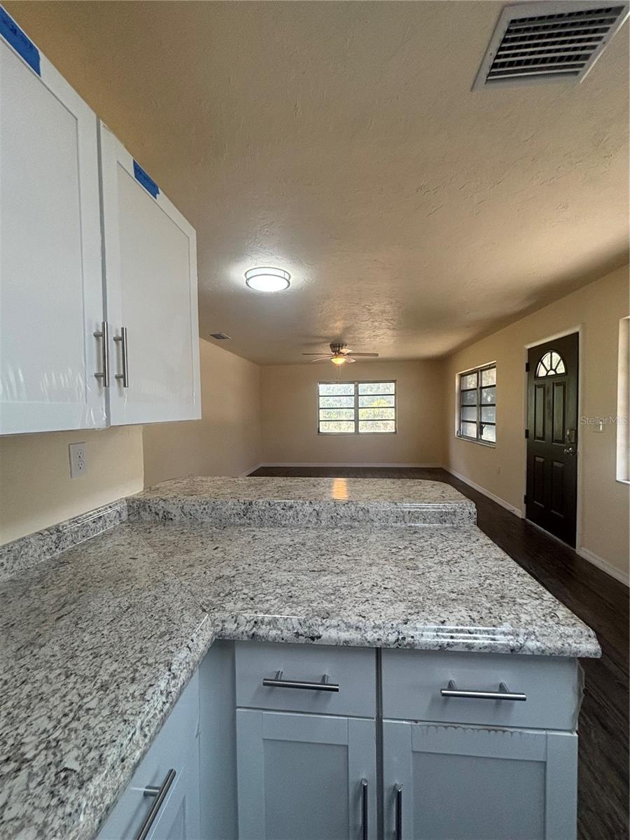 Image 17 of 66 For 127 Jamison Avenue