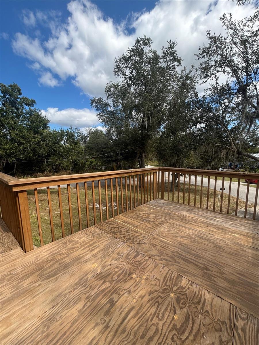 Image 30 of 66 For 127 Jamison Avenue