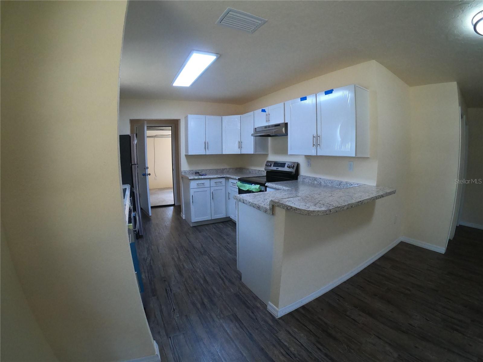 Image 39 of 66 For 127 Jamison Avenue