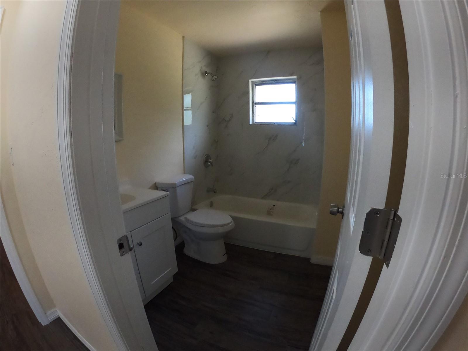 Image 6 of 66 For 127 Jamison Avenue