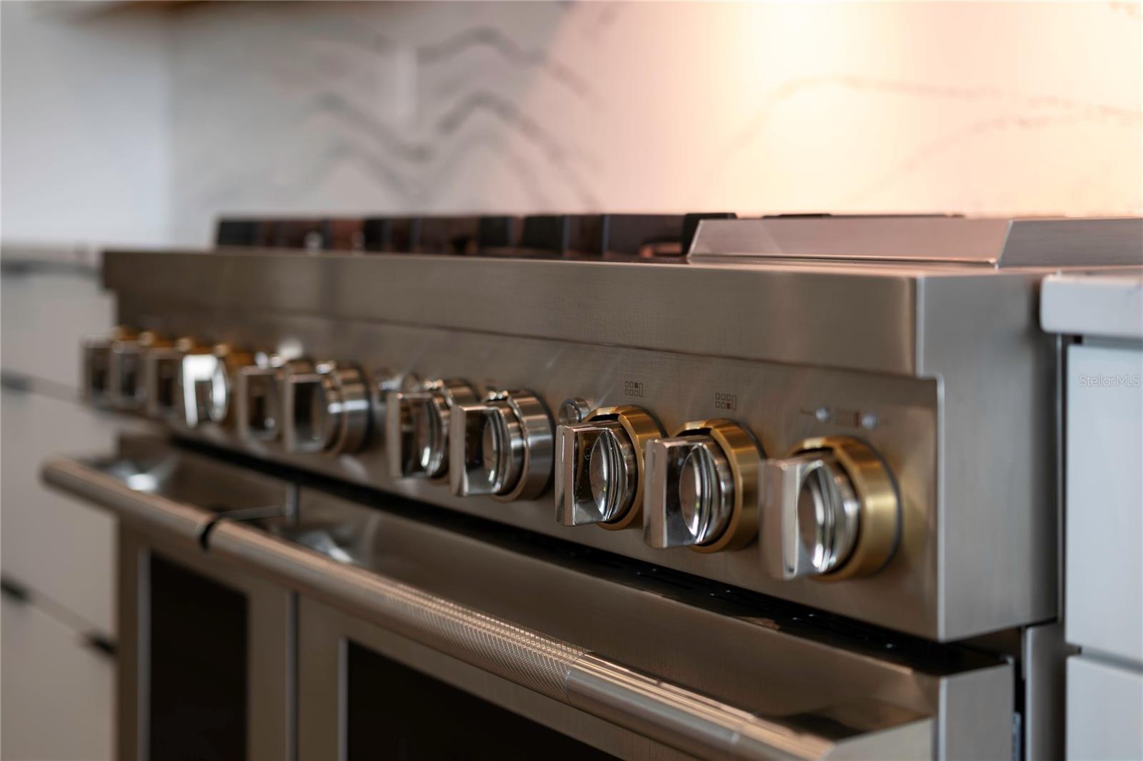 Image 16 of 46 For 9004 Santorini Drive