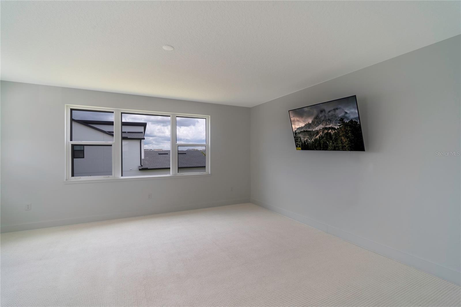 Image 23 of 46 For 9004 Santorini Drive