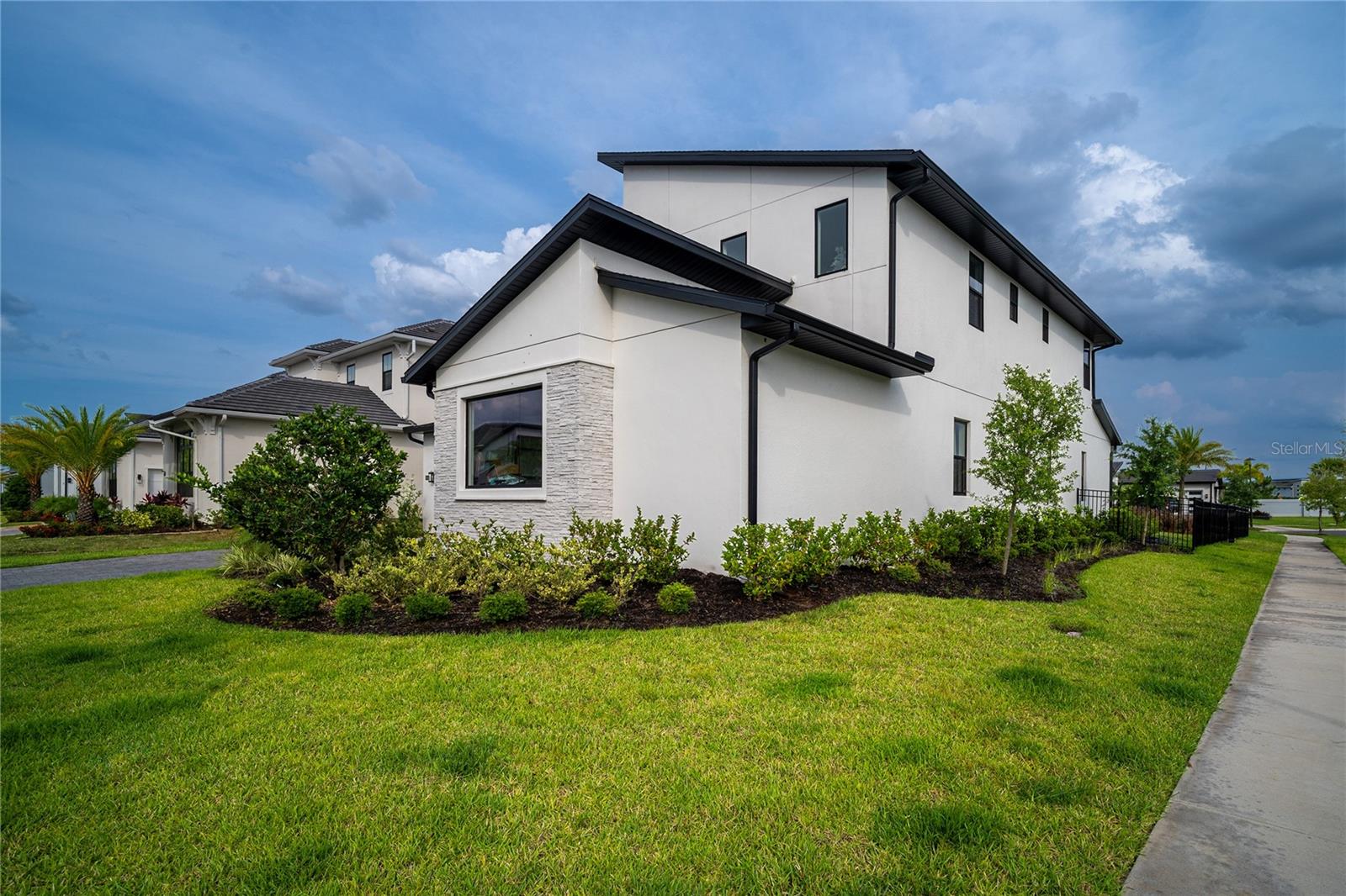 Image 6 of 46 For 9004 Santorini Drive