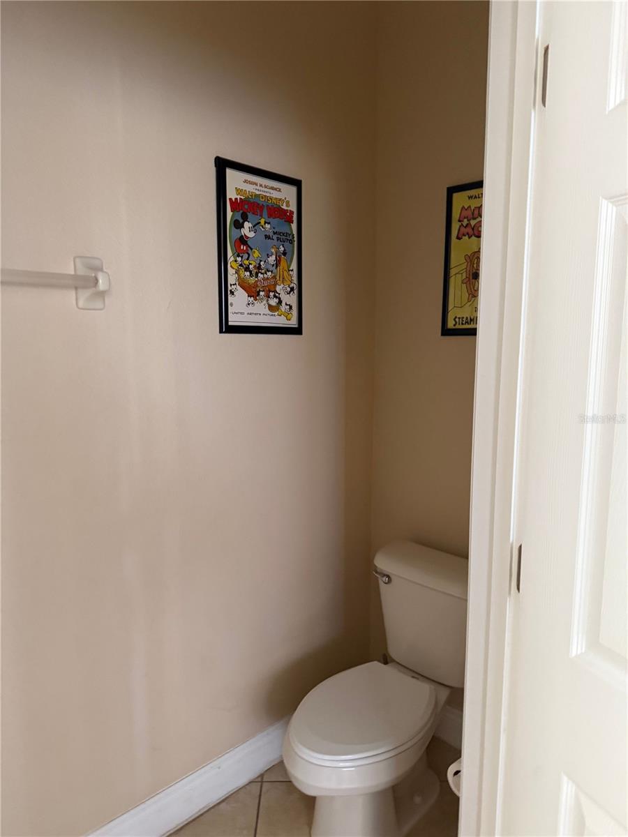 Image 18 of 22 For 860 Assembly Court