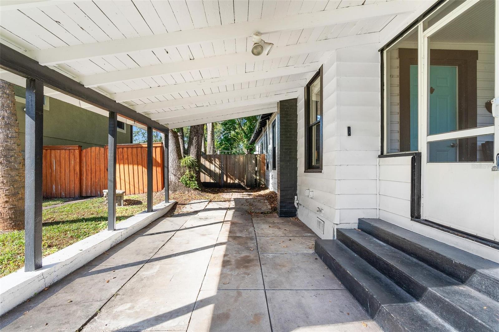 Image 27 of 35 For 12 Forest Avenue