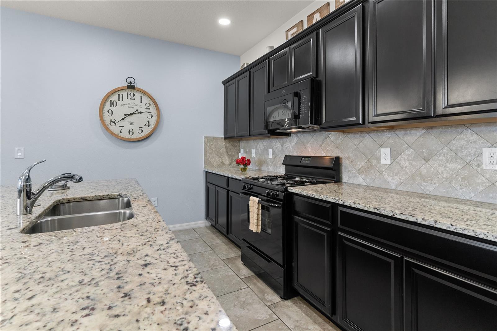 Image 12 of 56 For 4711 Terrasonesta Drive