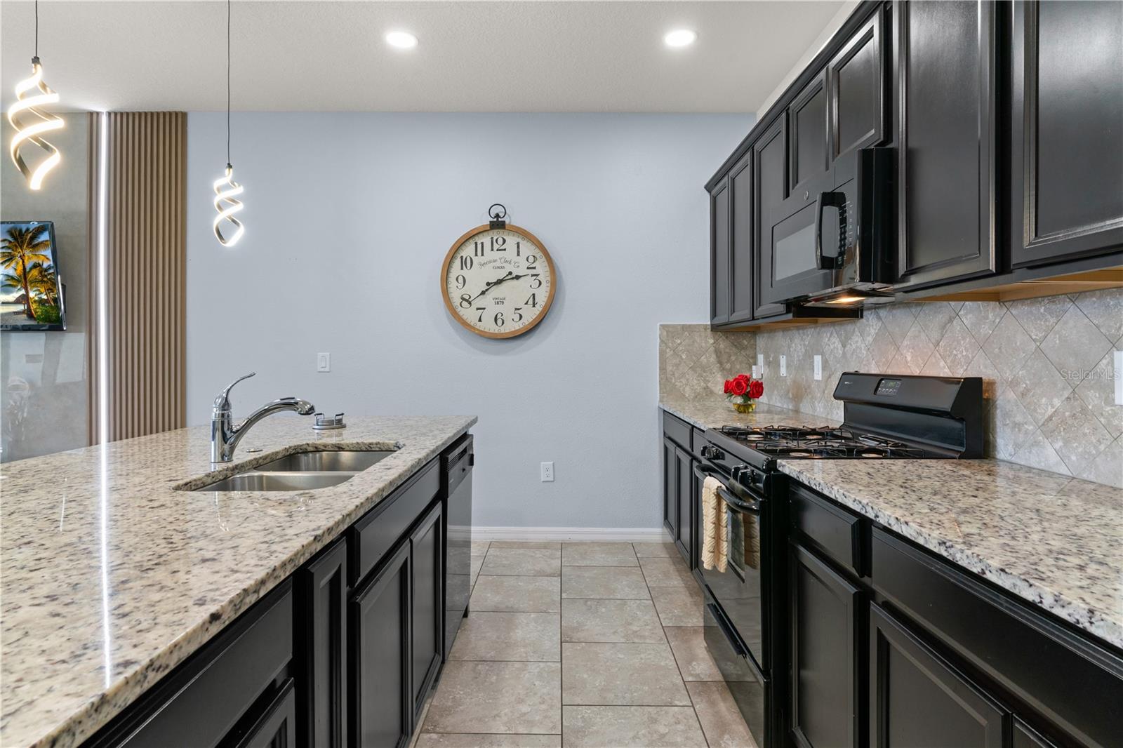 Image 13 of 56 For 4711 Terrasonesta Drive