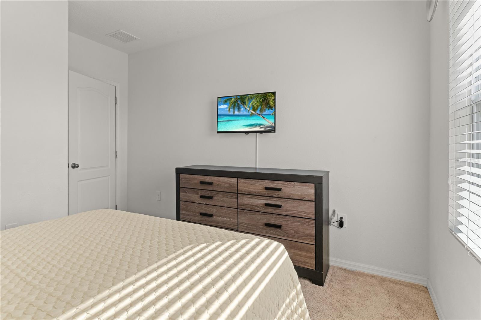 Image 34 of 56 For 4711 Terrasonesta Drive