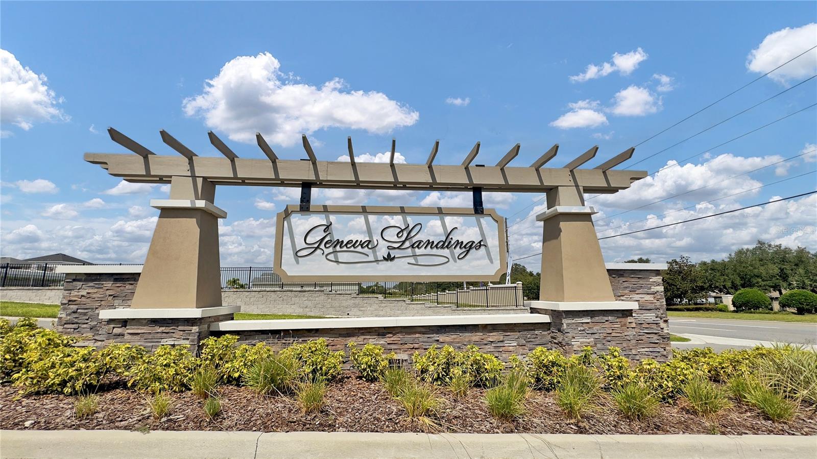 Image 2 of 37 For 2483 Matterhorn Trail