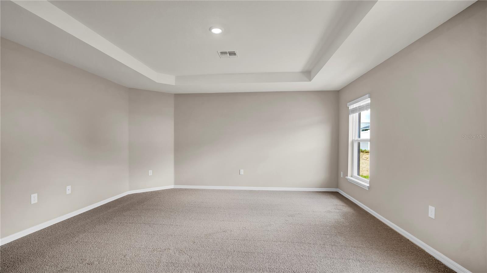 Image 25 of 37 For 2483 Matterhorn Trail