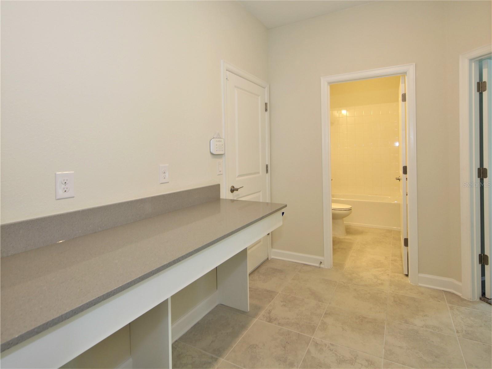 Image 25 of 26 For 4621 Rhythm Road