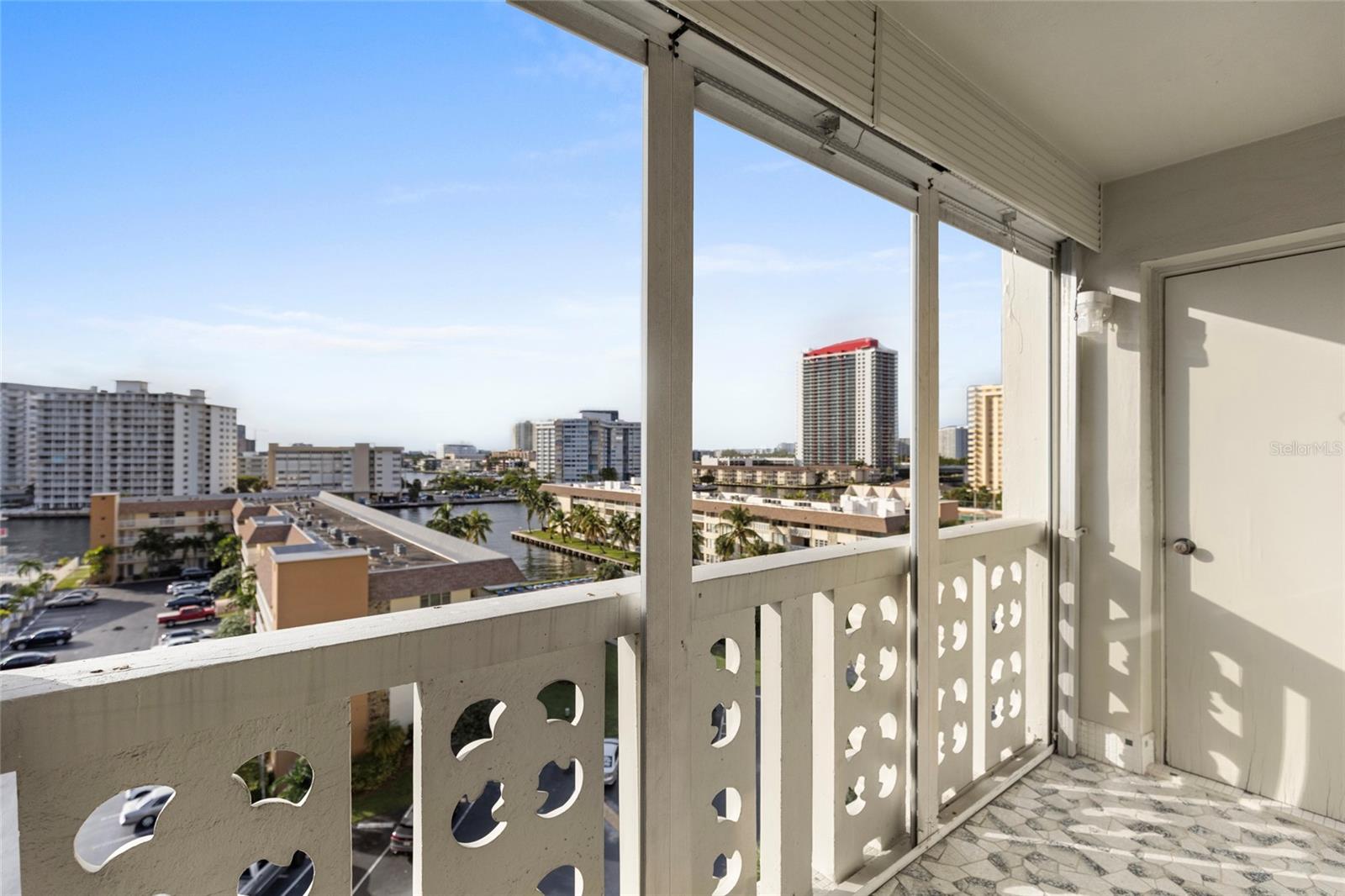 Image 15 of 18 For 1893 Ocean Drive 802