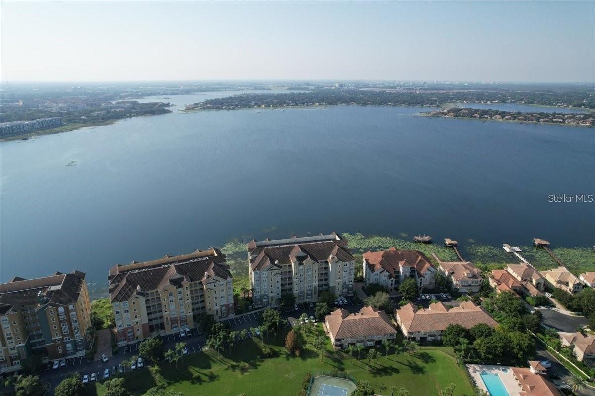 Image 17 of 43 For 8761 The Esplanade  9