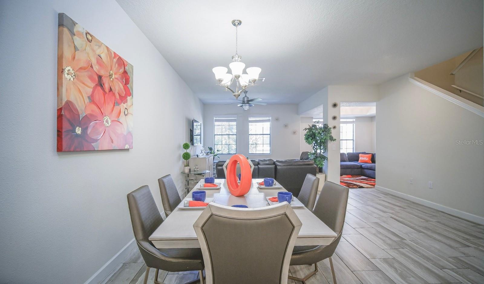 Image 21 of 28 For 895 Overpool Avenue