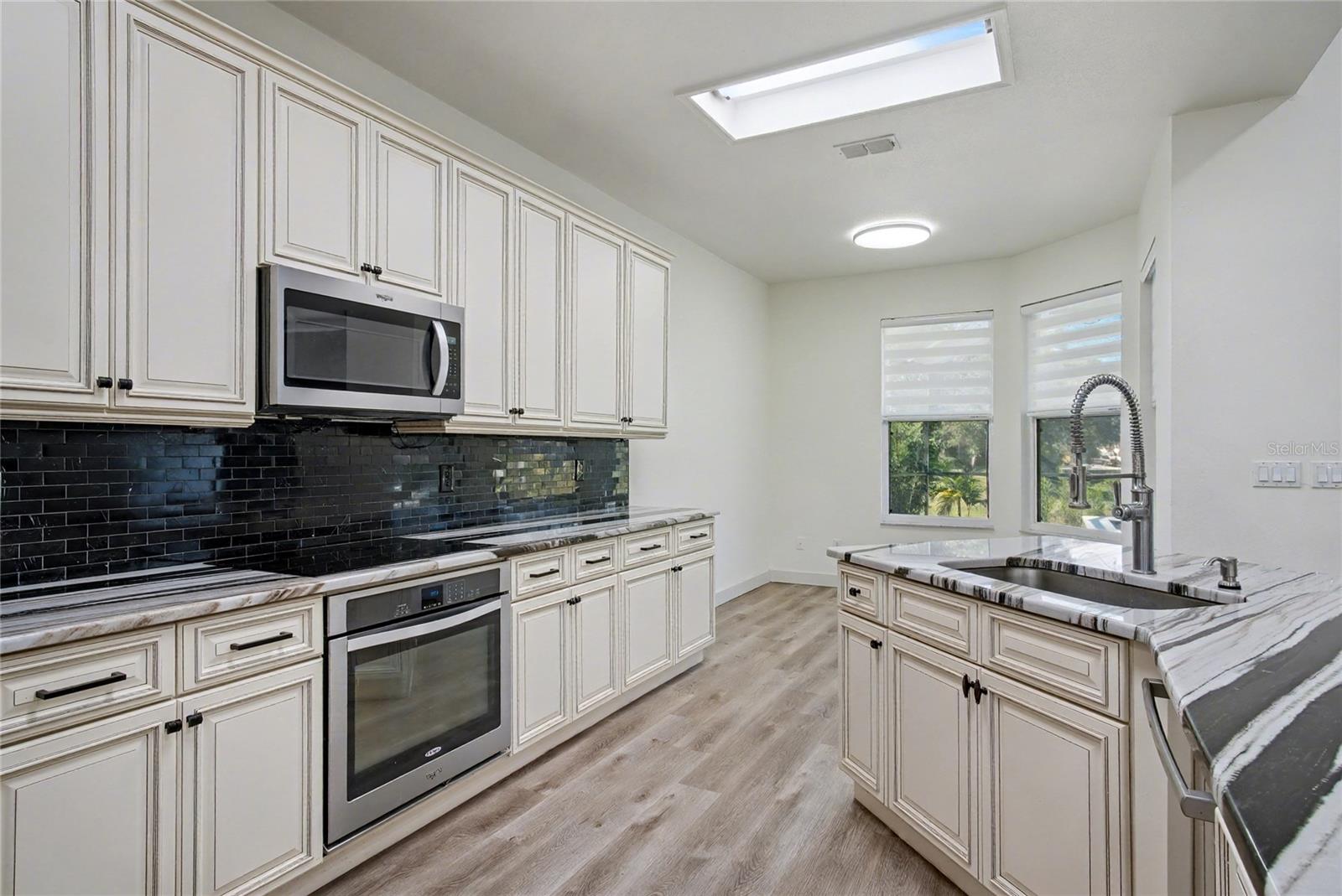 Image 10 of 30 For 337 Mohave Terrace