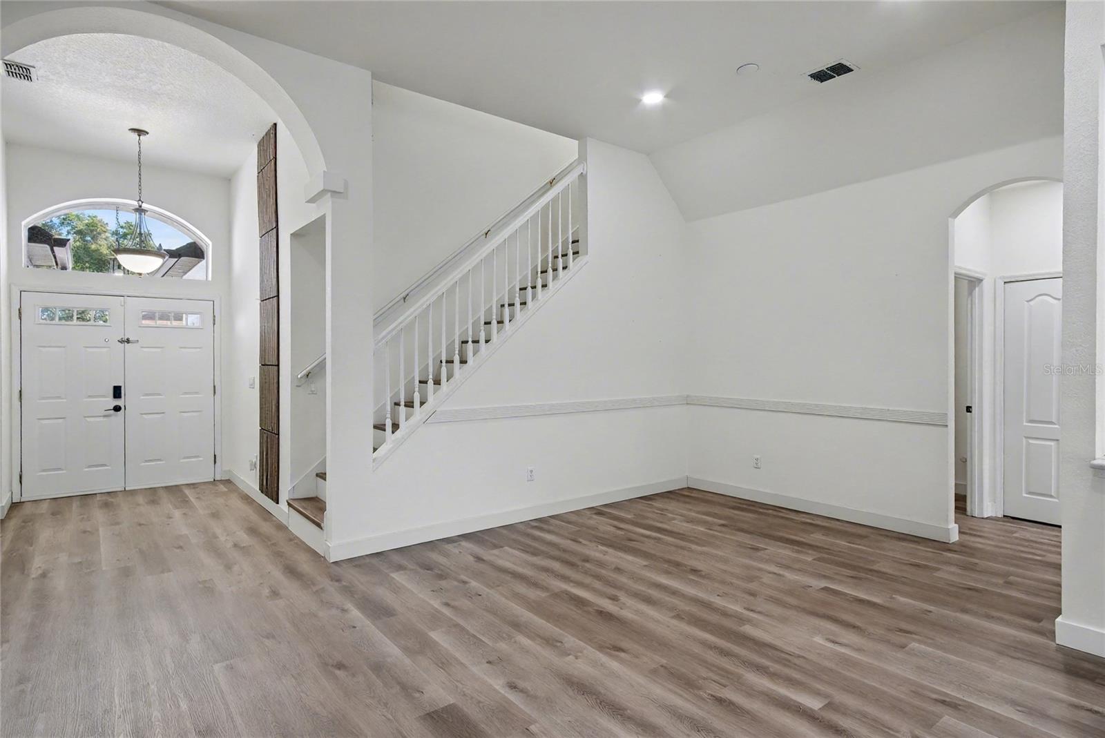 Image 11 of 30 For 337 Mohave Terrace