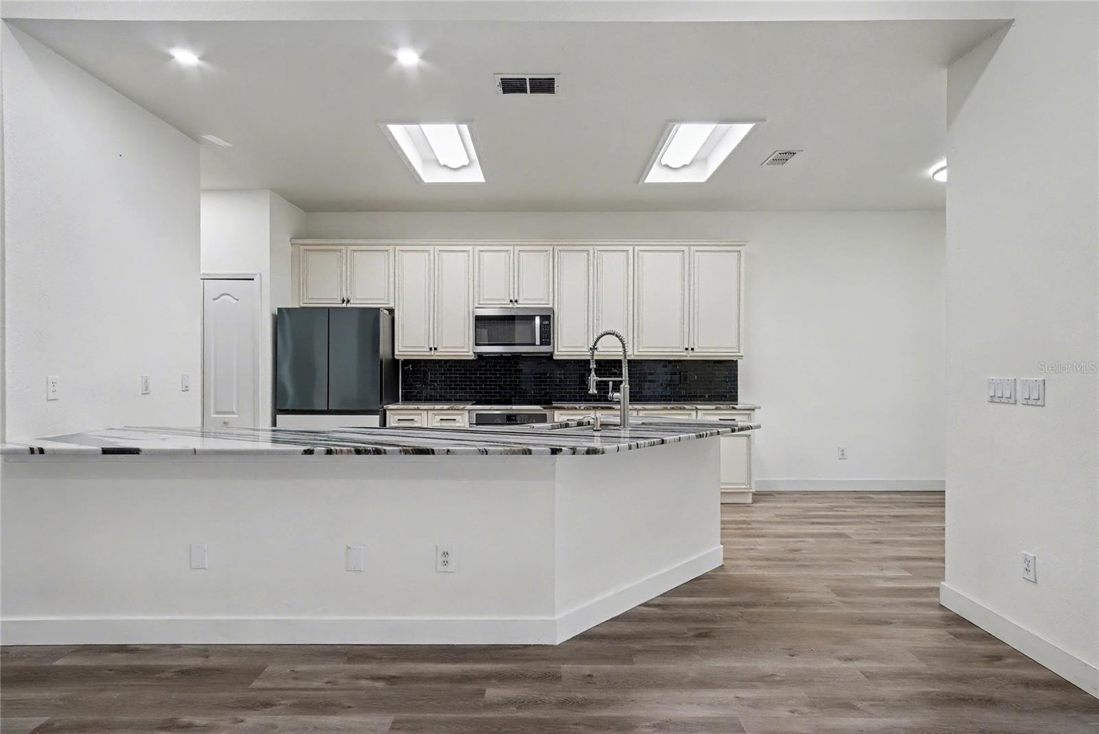 Image 13 of 30 For 337 Mohave Terrace