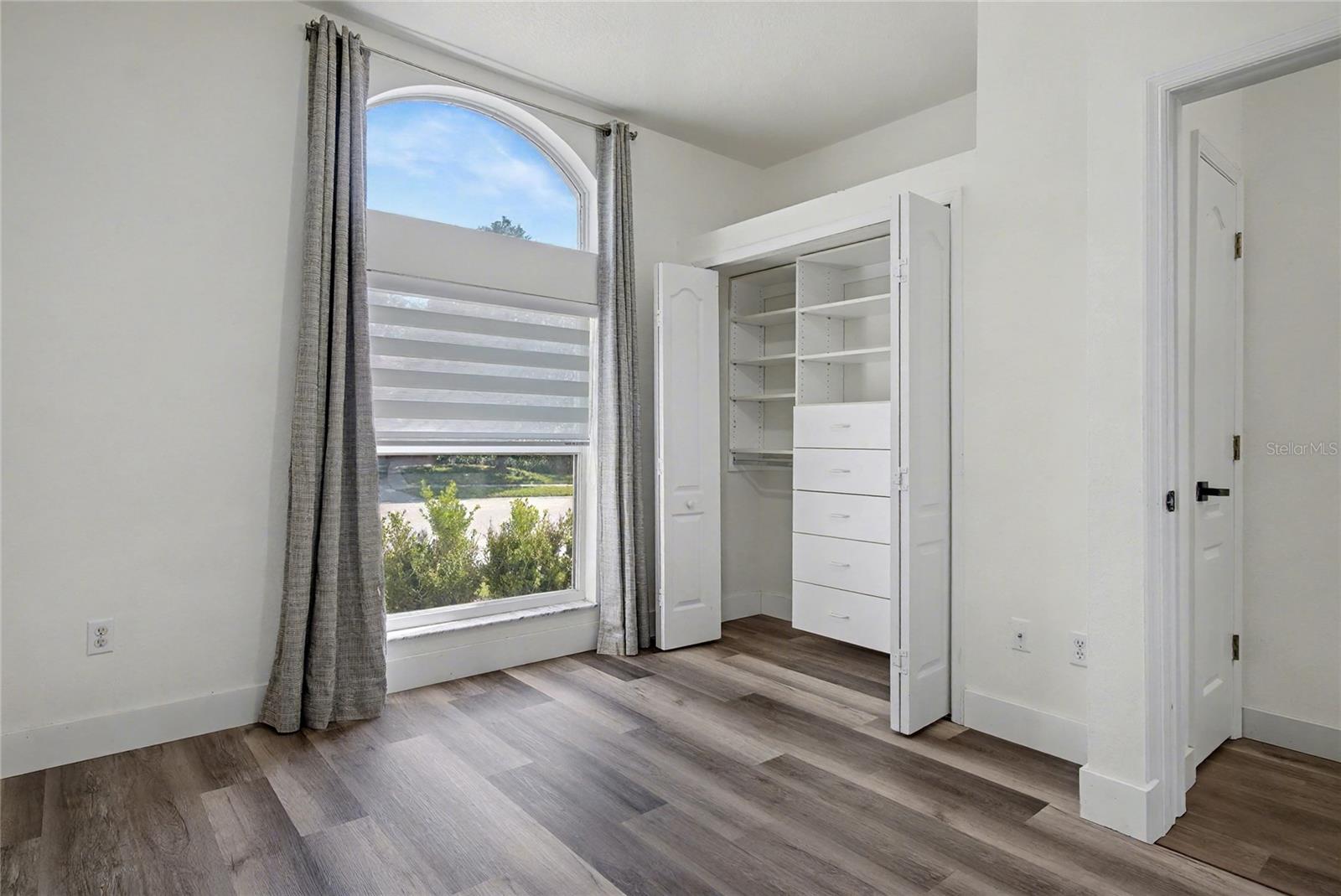 Image 21 of 30 For 337 Mohave Terrace