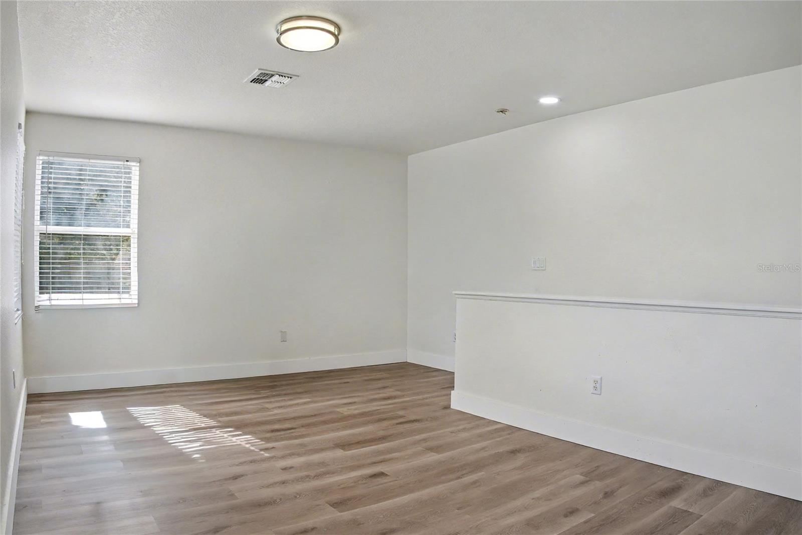 Image 25 of 30 For 337 Mohave Terrace