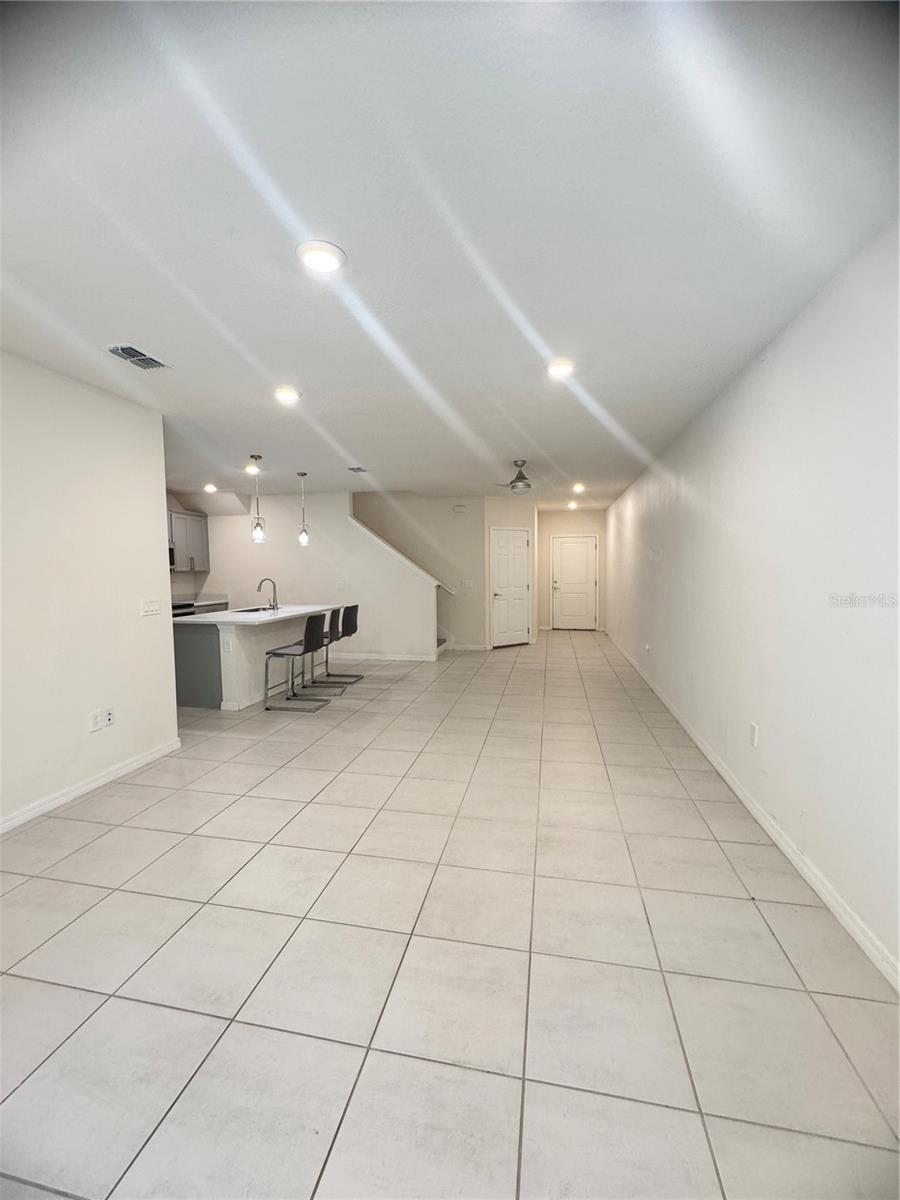 Image 5 of 21 For 3316 Bellissimo Avenue