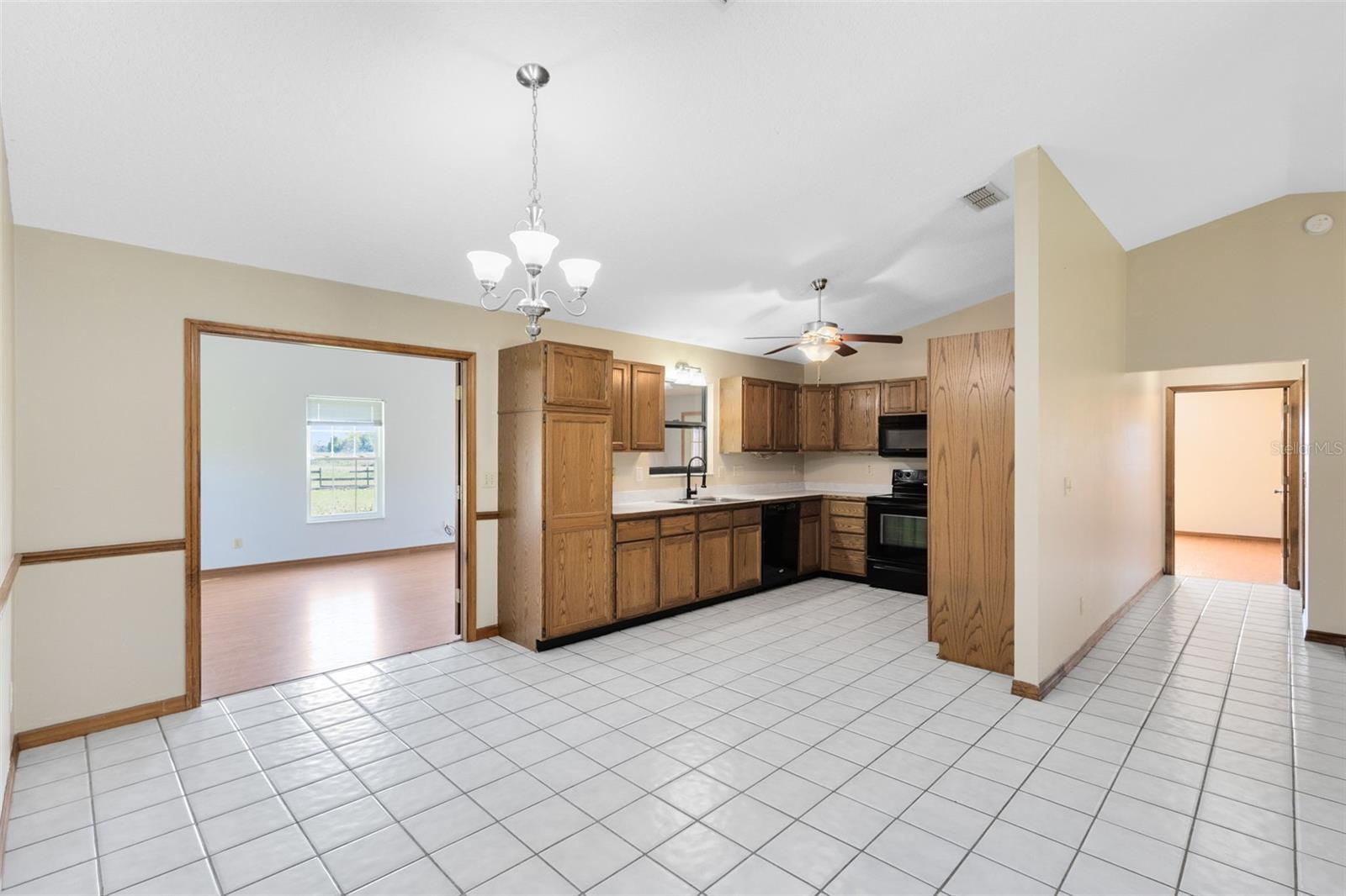 Image 10 of 34 For 3430 Westshore Drive