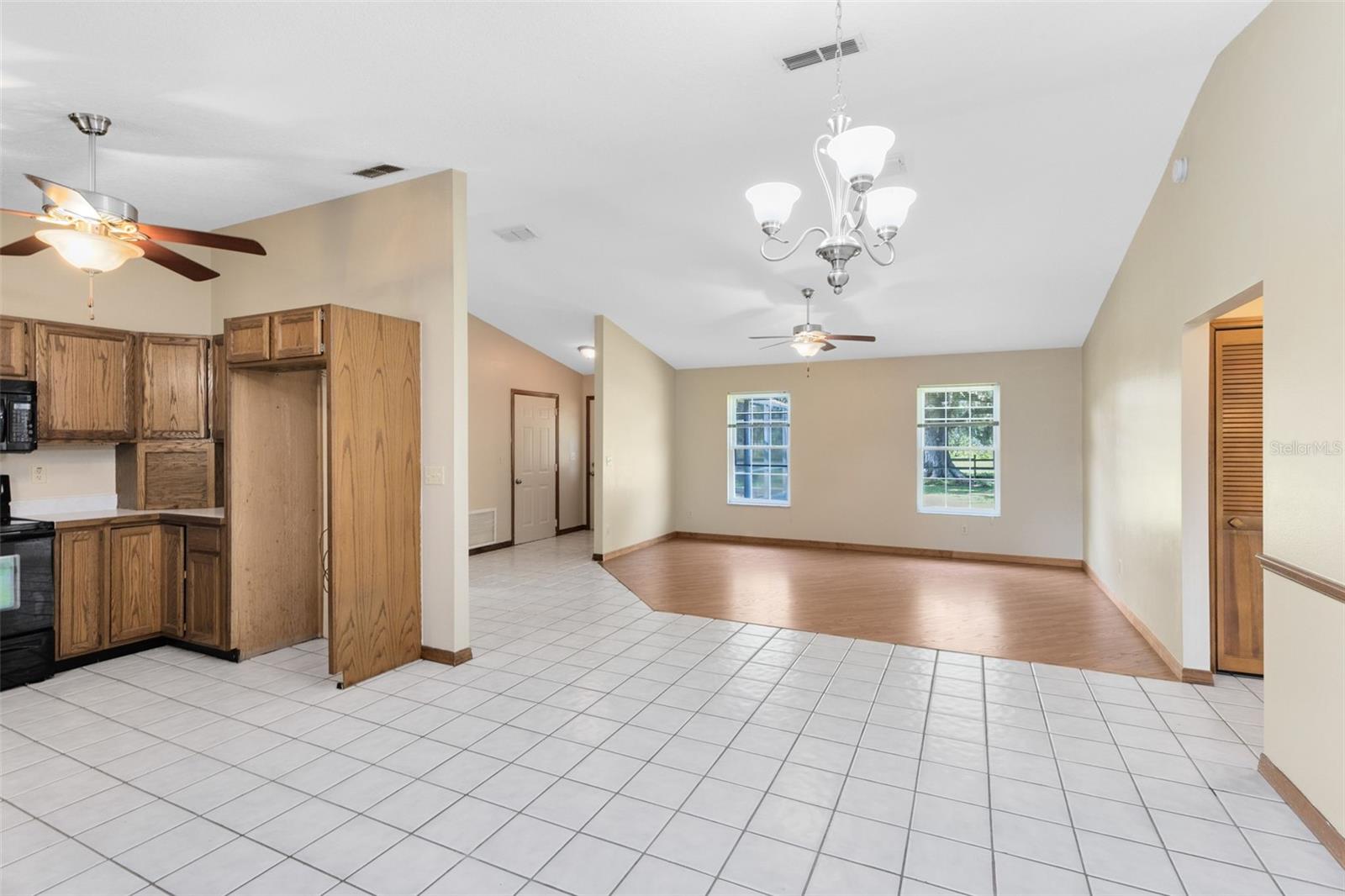 Image 13 of 34 For 3430 Westshore Drive