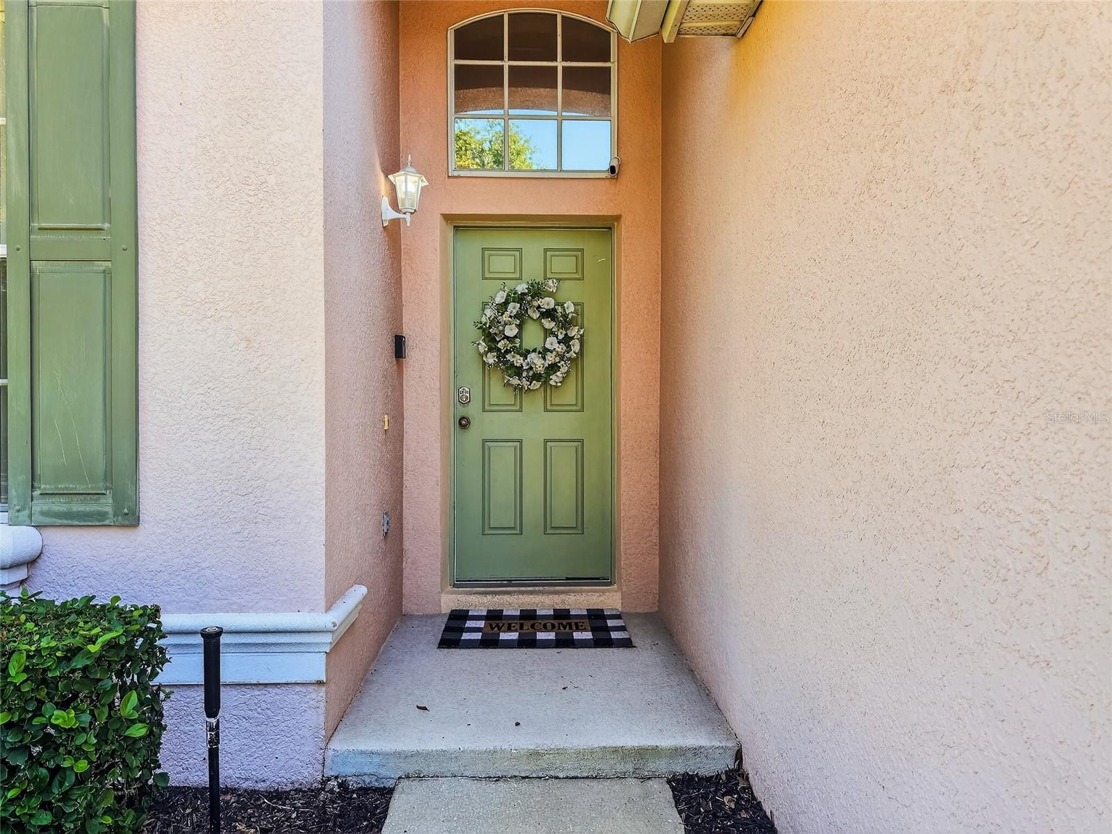 Image 7 of 57 For 467 Calabay Parc Boulevard