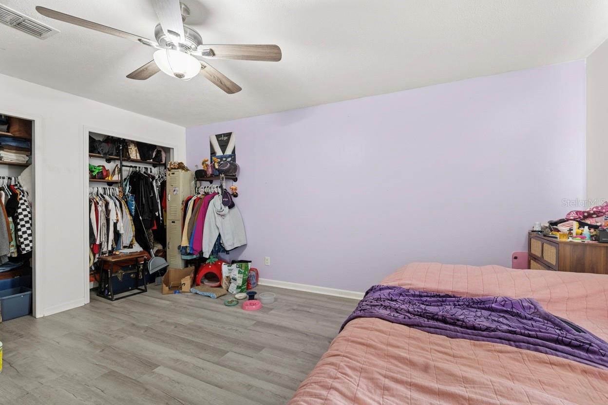 Image 18 of 26 For 633 Lobelia Drive