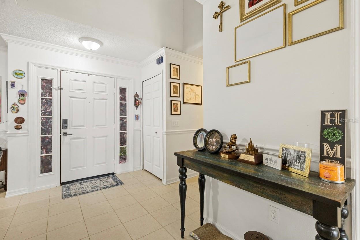 Image 3 of 26 For 633 Lobelia Drive