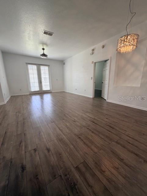 Image 4 of 27 For 3300 Whitestone Circle 206