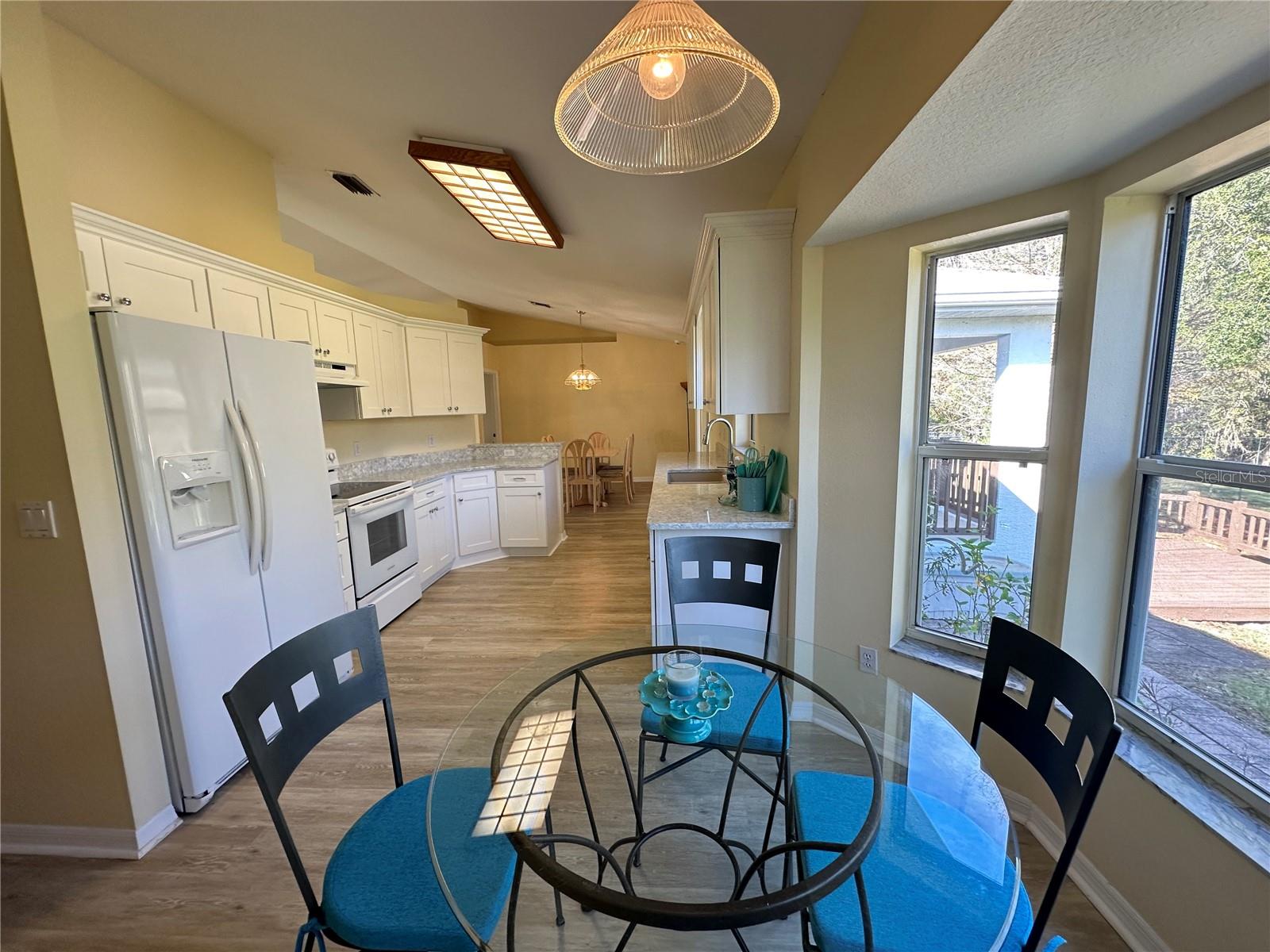 Image 13 of 41 For 5261 Se 15th Ave