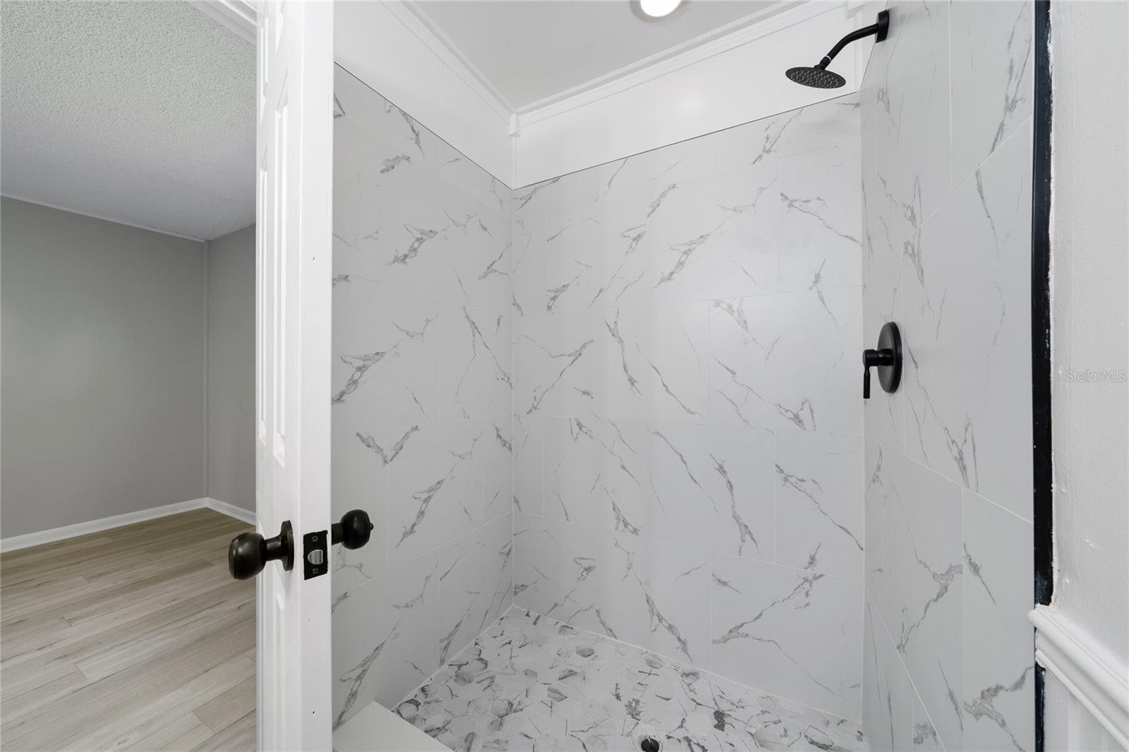 Image 19 of 36 For 1034 Falcon Street