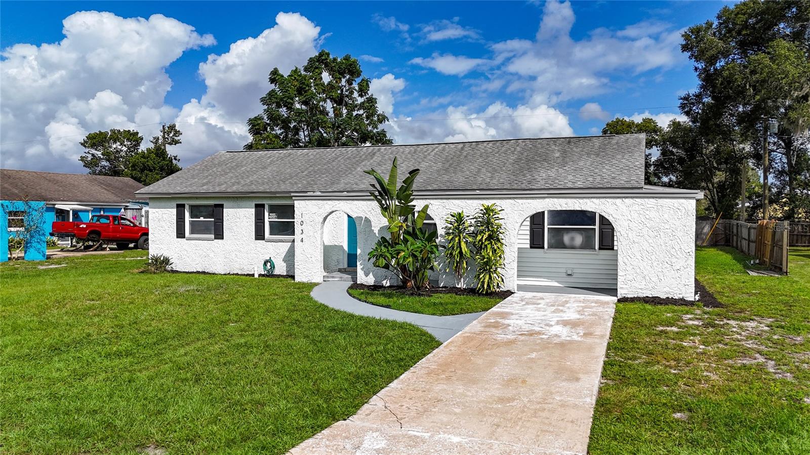 Image 2 of 36 For 1034 Falcon Street