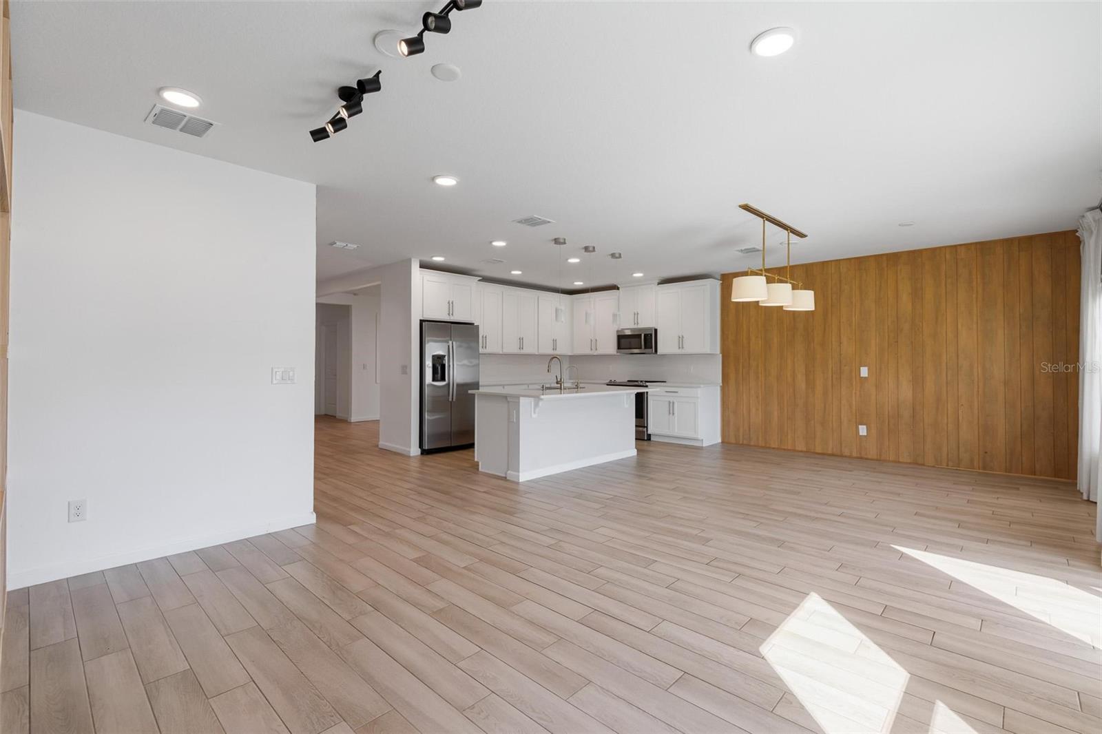 Image 17 of 49 For 3857 Branding Iron Bend