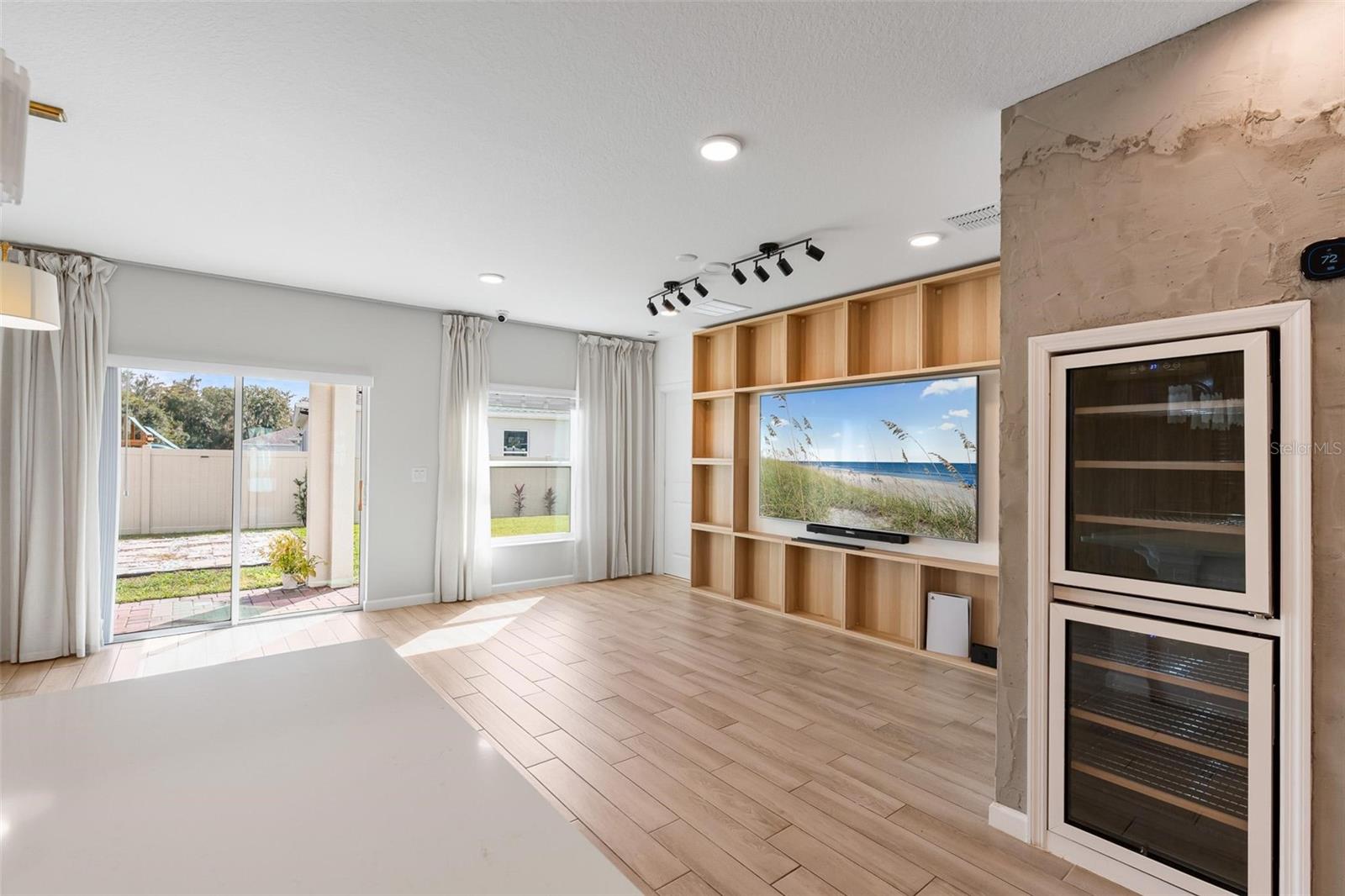 Image 25 of 49 For 3857 Branding Iron Bend