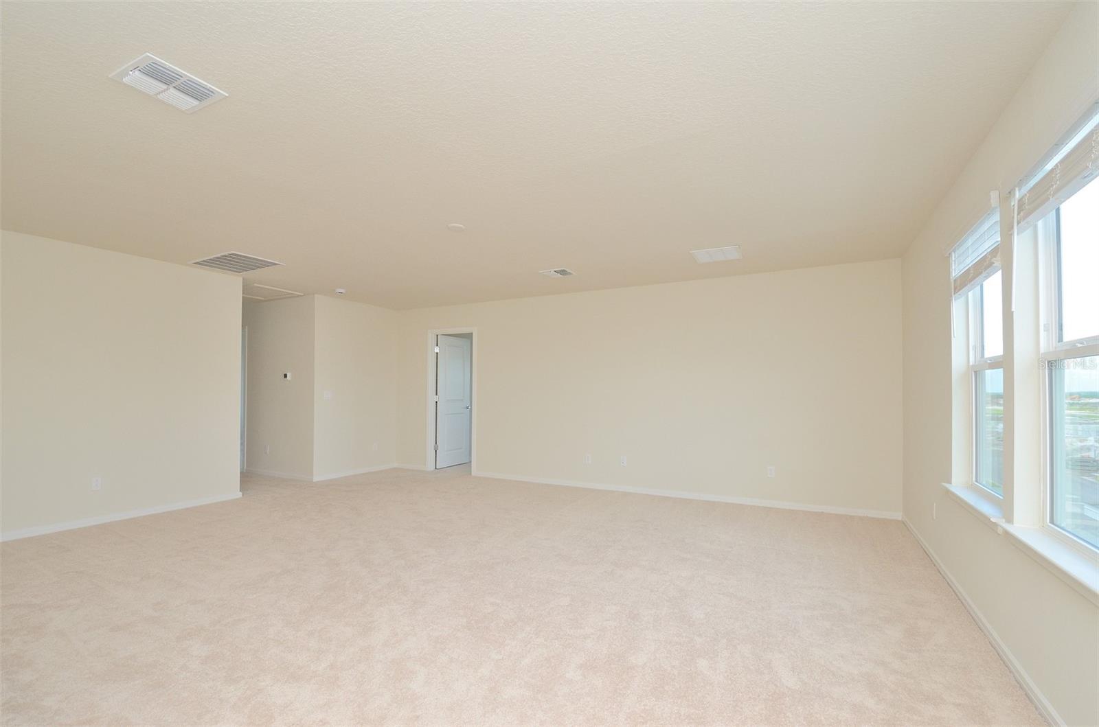 Image 15 of 28 For 2587 Winter Calm Ln