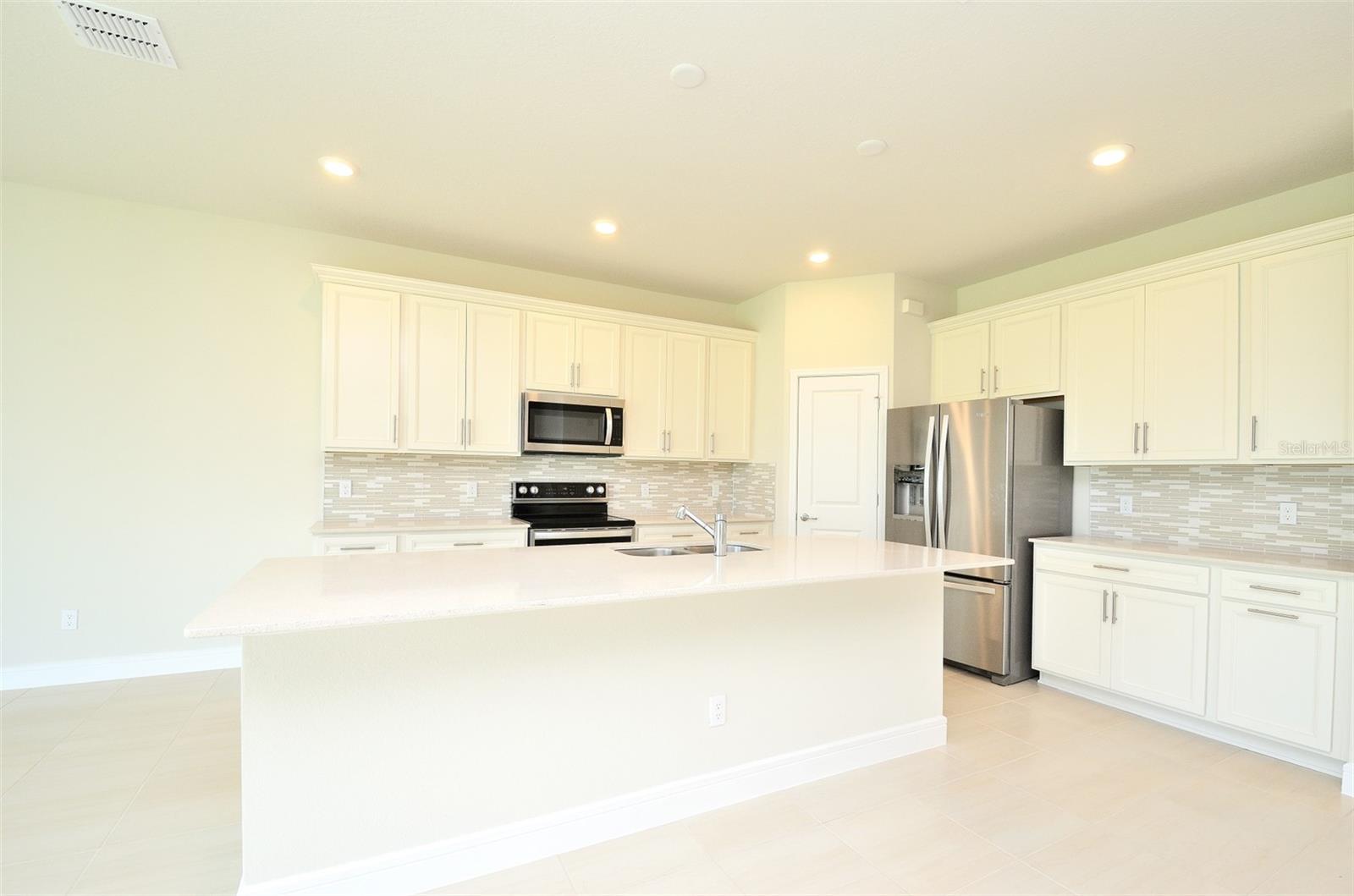 Image 5 of 28 For 2587 Winter Calm Ln