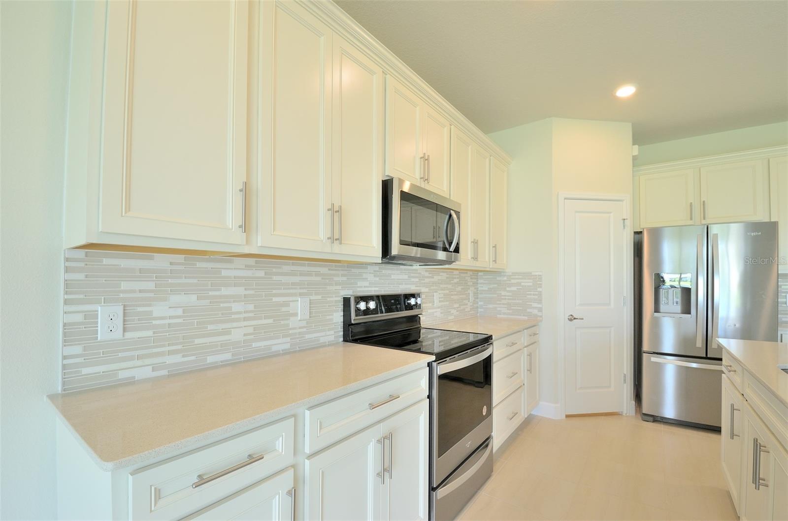 Image 6 of 28 For 2587 Winter Calm Ln