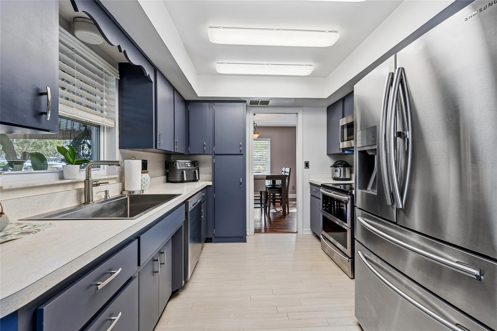 Image 8 of 32 For 1575 Skyline Drive