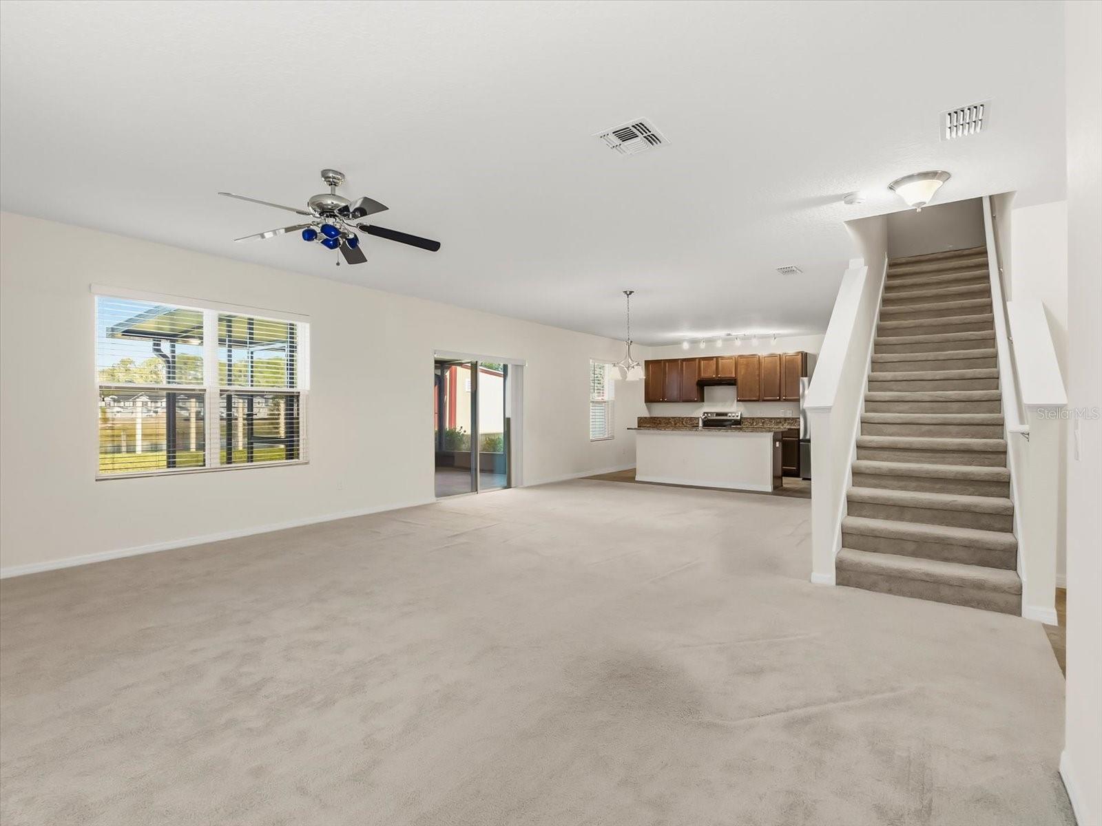 Image 4 of 34 For 16707 Broadford Lane