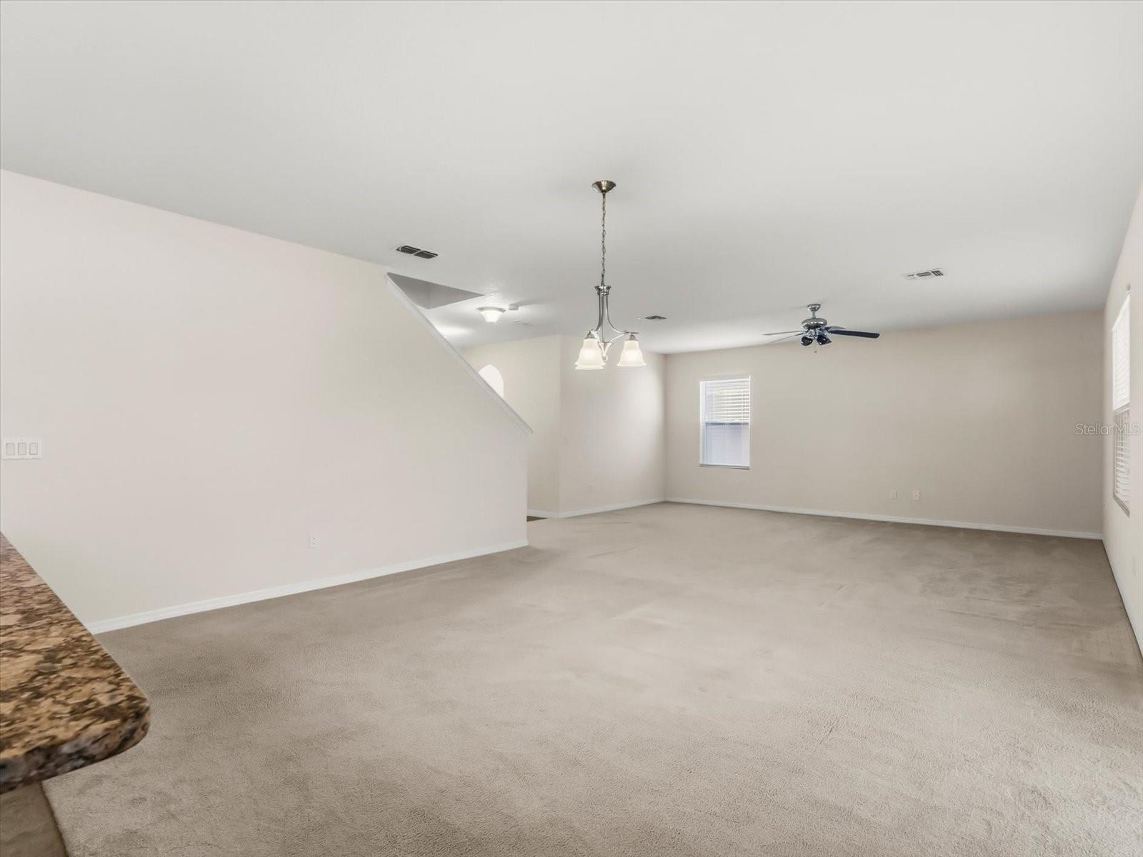 Image 7 of 34 For 16707 Broadford Lane