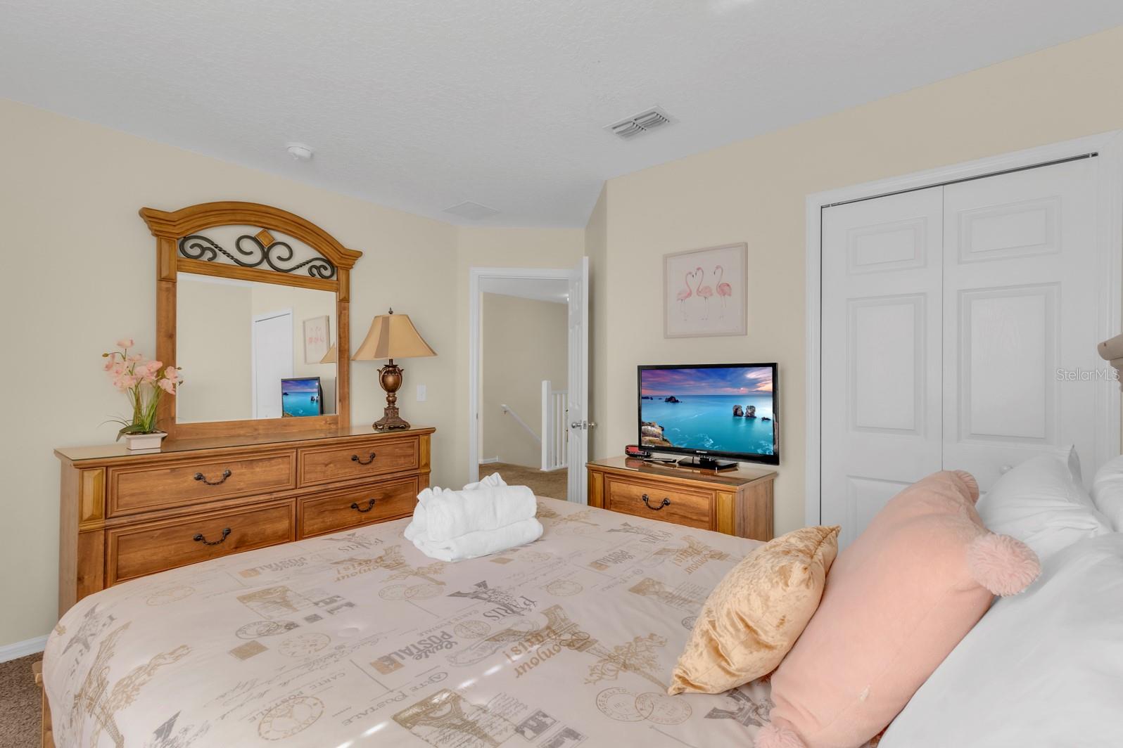 Image 38 of 64 For 2752 Lido Key Drive