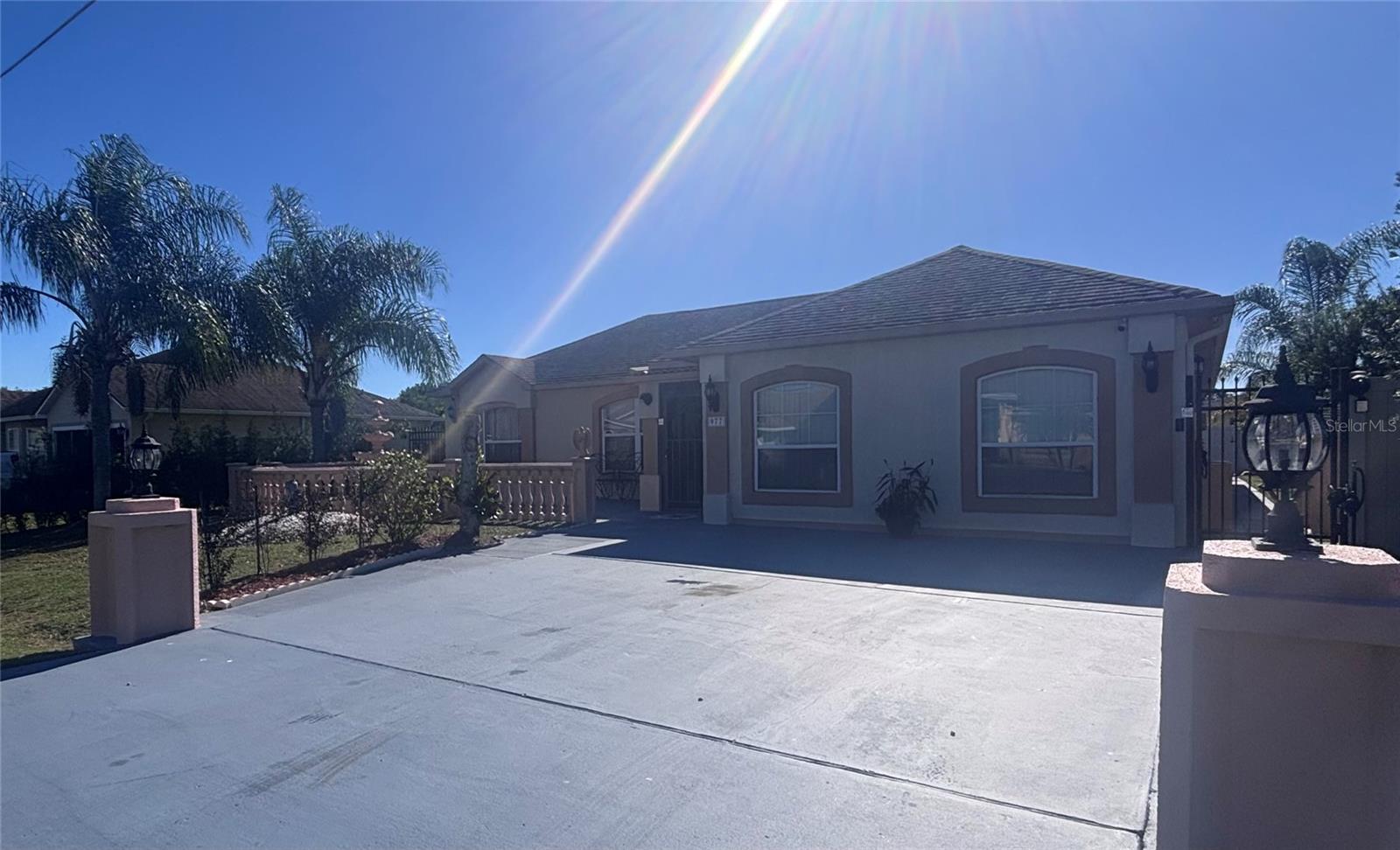 Image 2 of 26 For 977 Alsace Drive