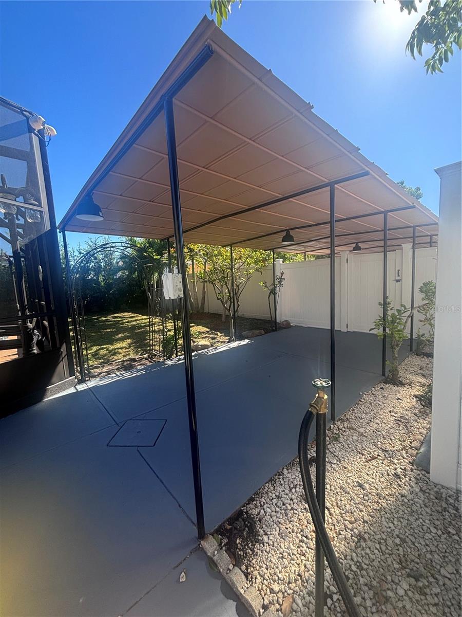 Image 22 of 26 For 977 Alsace Drive