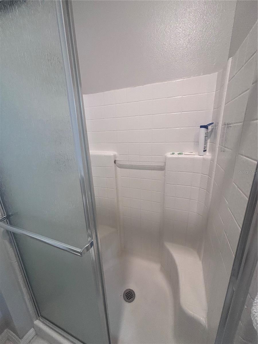 Image 8 of 26 For 977 Alsace Drive