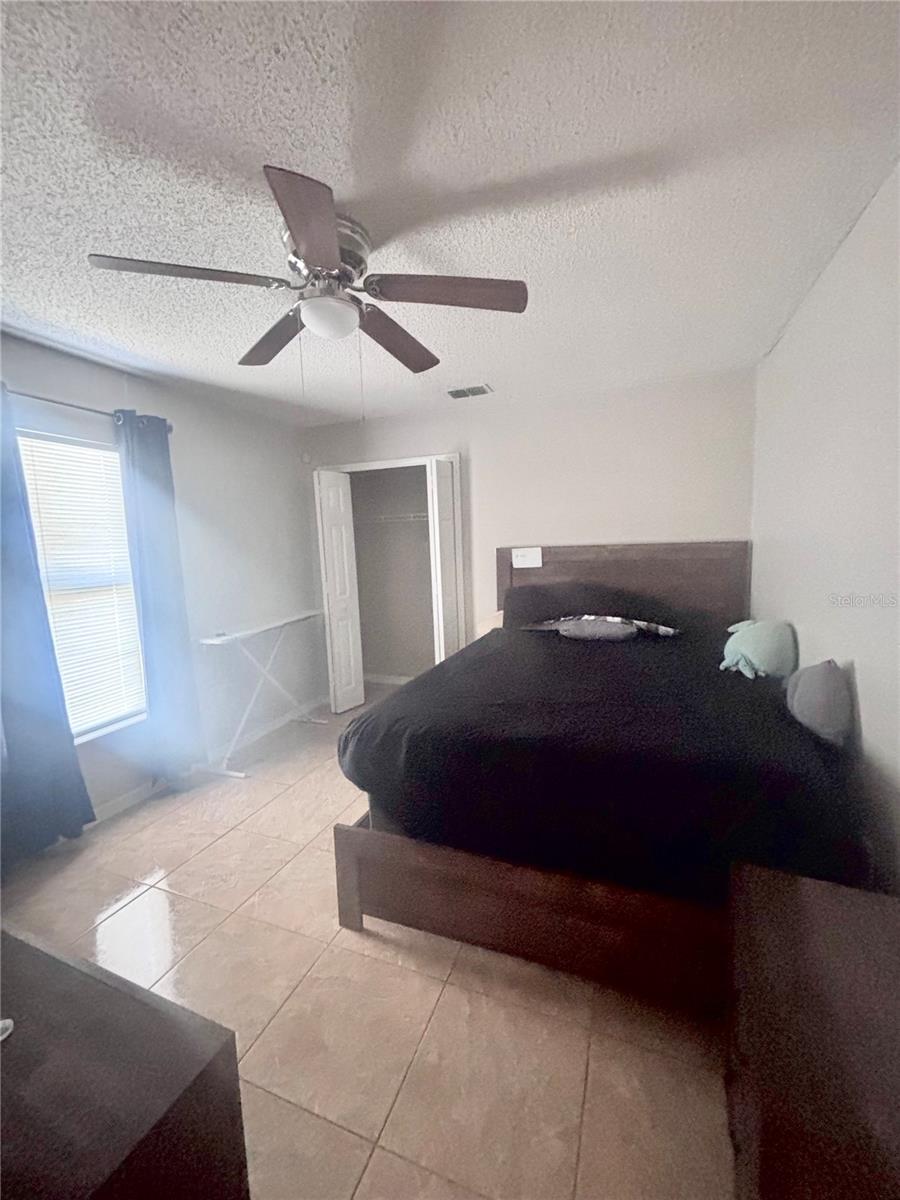 Image 9 of 26 For 977 Alsace Drive