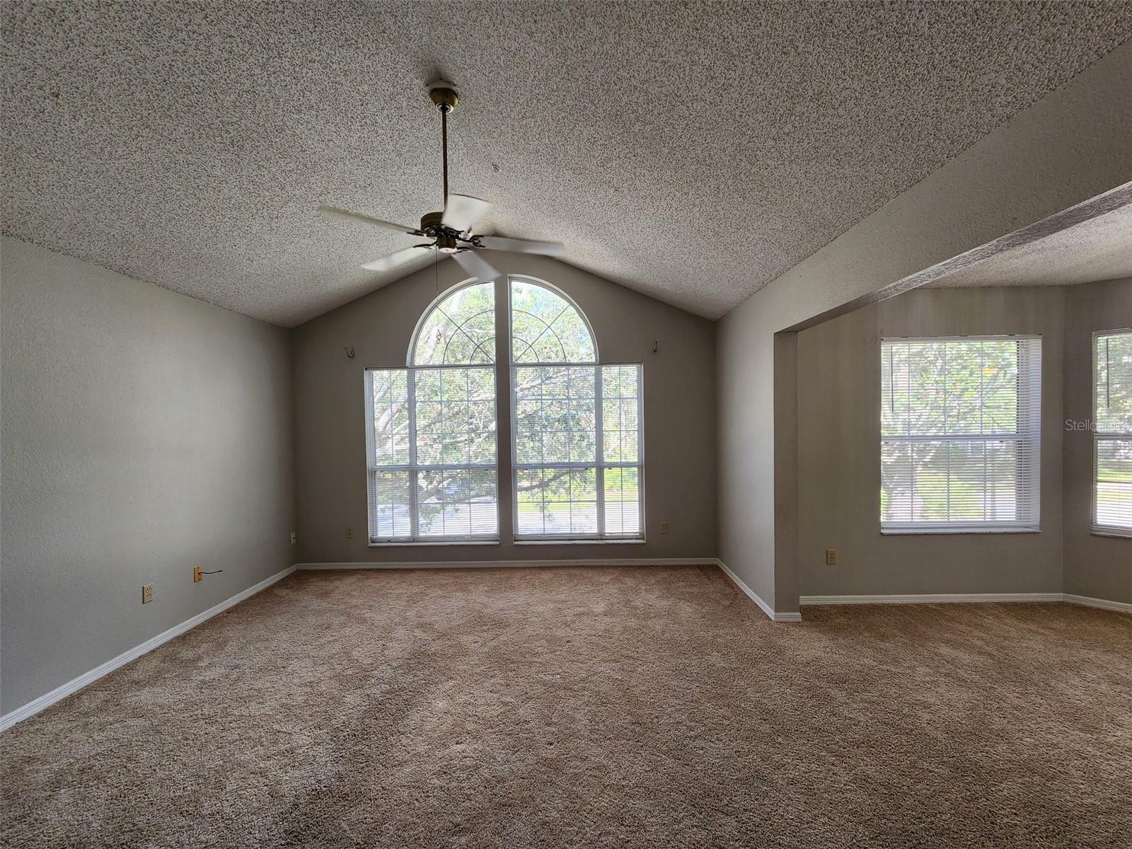 Image 11 of 23 For 995 Northern Dancer Way 205